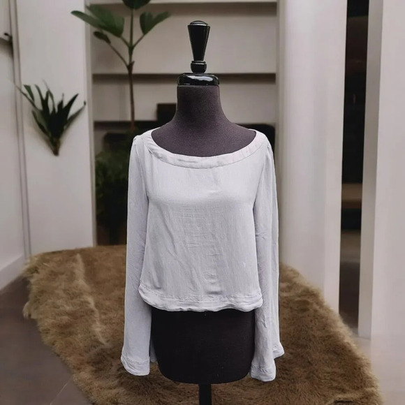 Free People Stars Aligned Bell Sleeve  Crop Top Pale Purple Lagenlook XS - Picture 1 of 9